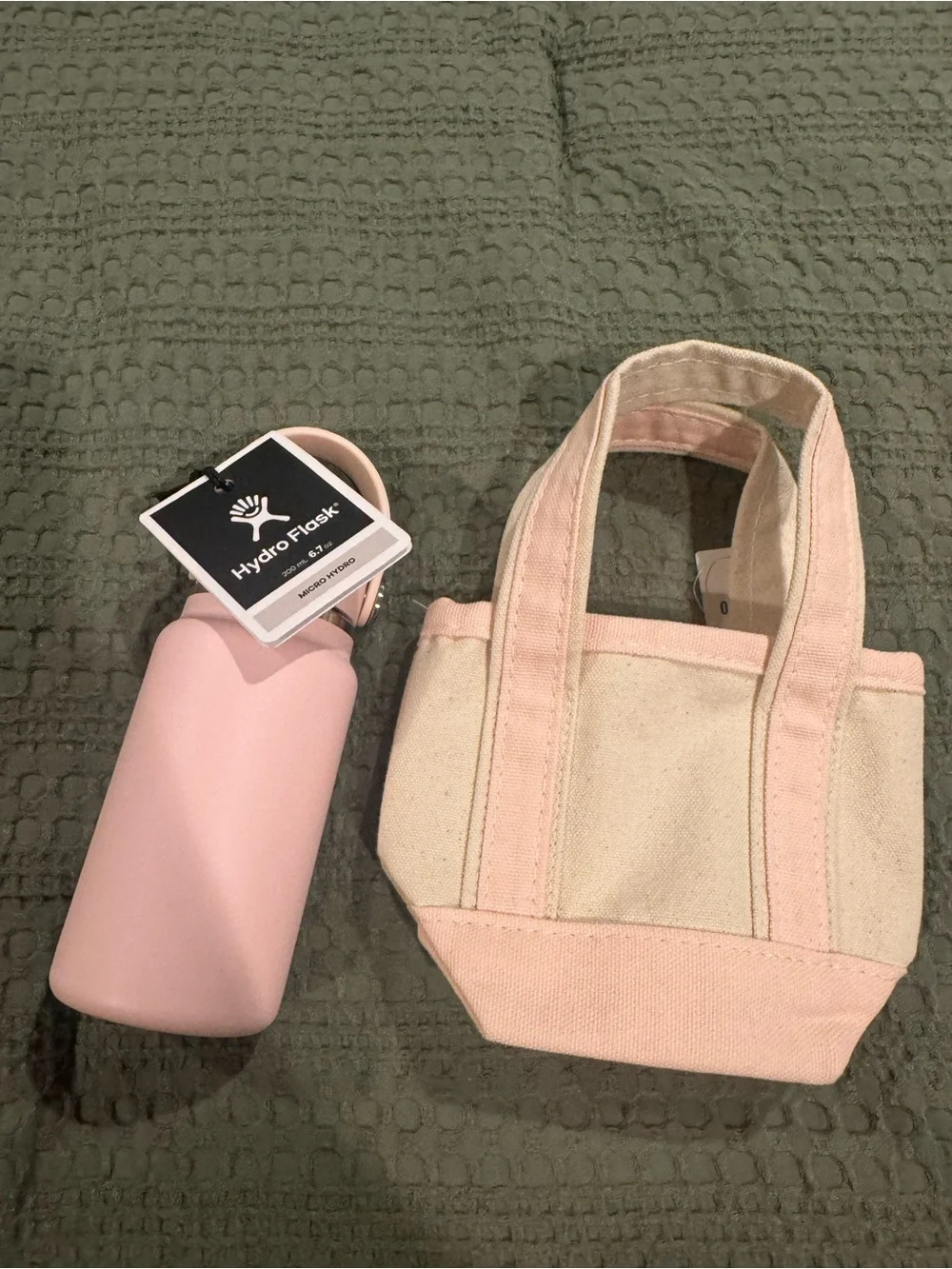 Hydro Flask lid pink build